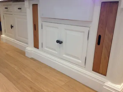 Kitchen Cupboard Painting