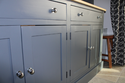 Kitchen Cupboard Painting