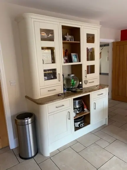 Kitchen Cupboard Painting